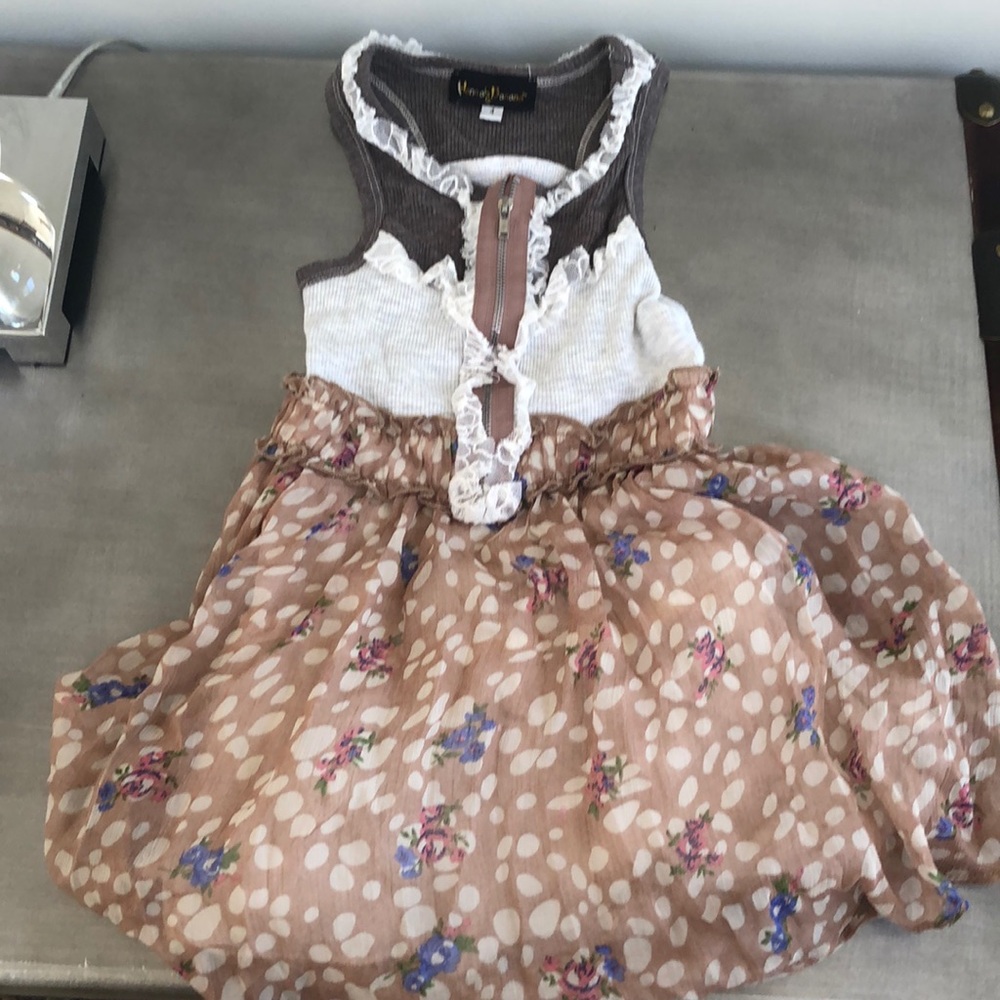 Hannah banana size 4 beautiful on